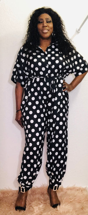 Black and white polkadots