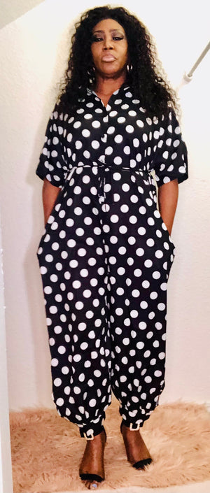 Black and white polkadots