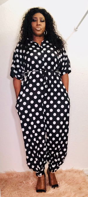 Black and white polkadots